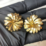 Christian Dior DIOR Radiant Gold Floral Vintage Clip-On Earrings Photo 13