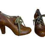 Frye BROWN DISTRESSES LEATHER HIGH HEEL "MIRANDA" LACE UP SHOES (8M) Photo 0