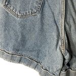 Calvin Klein Jeans Womens Size 12 Stone washed High Rise Cuffed 90s Denim Shorts Photo 7