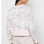 Adidas Camo Crop Crewneck Sweatshirt small pink white gray Photo 4