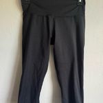 Adidas Black Cropped Leggings Womens S Athletic Workout Yoga Running Photo 0