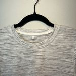 Calia Women's Essential Crop Jacquard Tee Shirt Gray Beige Textured FLAW Medium White Photo 1