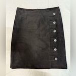 J. McLaughlin  Faux Suede Stretch Pencil Skirt Black Back Zip Classic Line Size 2 Photo 0