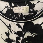 Abercrombie & Fitch Abercrombie Fitch Black White Floral Crop Top Women Sz Small Photo 1