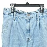 American Eagle  Highest Waist Mom Jean in blue Heaven Size 4 Photo 5
