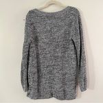 Torrid Black & White Marled Knit V Neck Tunic Sweater Size 1 Photo 4