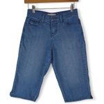Levi's  Jeans Womens 6M (26x15) Blue Knee Length Bermuda Capri Stretch Mid Rise Photo 0