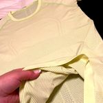 Lululemon  swiftly tech short sleeve stretchy T-shirt, neon yellow, size 8 Photo 12