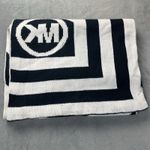 Michael Kors NWT  Chevron Stripe logo knit scarf in black and white acrylic. Photo 4