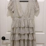 Storia Cream & Floral V-Neck Tiered Ruffle Puff Short Sleeve Dress Photo 0