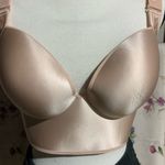 Pale Pink Wireless Bra Size undefined Photo 3