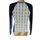 Helen Jon Rash Guard 1/4 Zip Blue and White Size Medium Photo 1