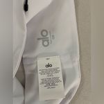 Alo Yoga NWT Performance Conquer White Headband Photo 9
