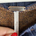 Free People Large L Knit Lightening Bolt Sweater Navy Blue Women’s Slim Fitting Photo 3