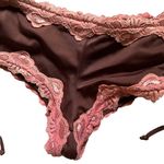 Beach Bunny  Bikini Bottom Photo 1