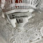 The Clothing Company  White Pleated‎ Lace Cold Shoulder Dress M Romantic Bridal Photo 5