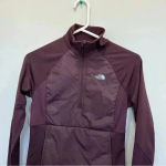 The North Face Winter Warm Insulated Pullover - Women's size xs petite Photo 4