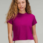 Lululemon 2 Classic Fit Cotton Blend T-Shirt
Magenta Purple Boxy Basic New Photo 0