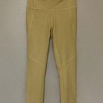 Outdoor Voices  3/4 Warmup Legging Dandelion Yellow New NWT XS Photo 0