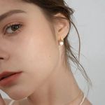 Gold And Pearl Small Hoops Photo 1