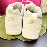 Nike Air Max Motion LW ‘White’ Women’s Size 7.5 Photo 2