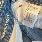 American Eagle distressed tom girl jean shorts 12 nwt Photo 4