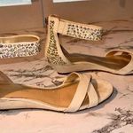 Enzo Angiolini  Women’s Pewter Gladiator Sandals Size 7.5 Photo 0