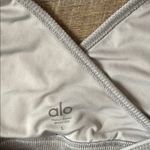 Alo Yoga Gray Sports Bra Size Large Photo 2