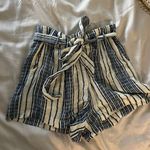 Lulus shorts Photo 2