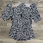 Lululemon Define Jacket Luon Thumbholes Irregular Denim Twill Black White Size 6 Photo 2