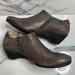 Ecco  Womens Brown Distressed Ankle Zip Comfort Booties Sz 37 Sz 6 Side Zip Boots Photo 6