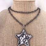 Star Necklace Black Photo 0