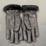 UGG  Quilted Performance Gloves Black Size L/XL Photo 2