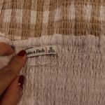 Abercrombie & Fitch Tan Gingham Smocked Puff Sleeve Crop Top Size XL Photo 2