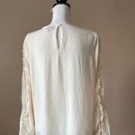 Who What Wear | Cream Lace Long Sleeve Blouse Sz M Photo 7