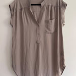 Pleione  Taupe Solid Collared V-Neck Button Front‎ Pocket Tunic Top M Photo 0