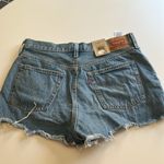 Levi's  Women's 501 Original Shorts Distressed,   Blue, size 31, NWT Photo 3