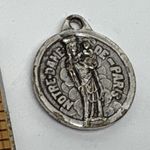 Notre Dame‎ de Paris Medal Virgin Mary Child Religious Charm Pendant Silver Tone Photo 4