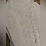 Women’s Off white cable knit turtleneck size small Photo 5