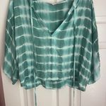 Boutique White And Blue Flowy Crop Top Photo 1