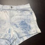 Old Navy  Blue Tie Dye Denim Boyfriend Jean Shorts Stretchy Women's Size 2 Photo 3