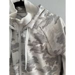 Athleta Triumph Hoodie Athletic Full Zip White Camo Sweatshirt Womens Size Large Photo 4