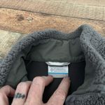 Columbia Women's Gray Sherpa Pockets Full Zip Jacket Sz XS Outdoors Hiking Warm Photo 2