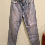 Madewell  The Perfect Summer Jean Distressed Tapered High Rise 32 MOM Jeans Photo 0