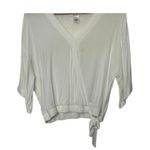 Urban Romantics   White V-Neck Faux Wrap Front Tie Top Size Large Photo 2