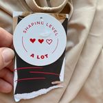 Spanx Assets by  Shaping tank top with bust definition medium shaping level a lot Photo 3