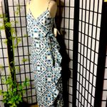Tularosa  Selena Wrap Ruffle
BOUTIQUE
Maxi Dress Sz M Photo 5
