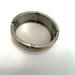 Gold tone rhinestone hinged bangle bracelet Photo 9