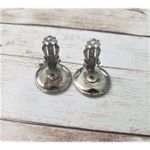 Vintage Clip On Earrings Photo 3