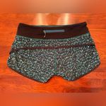 Lululemon Run: Speed Short *4-way Stretch Mountain Peaks Black Forage Teal Sz 4 Photo 1